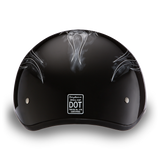 D6-SFS D.O.T. DAYTONA SKULL CAP - W/ SKULL FLAMES SILVER